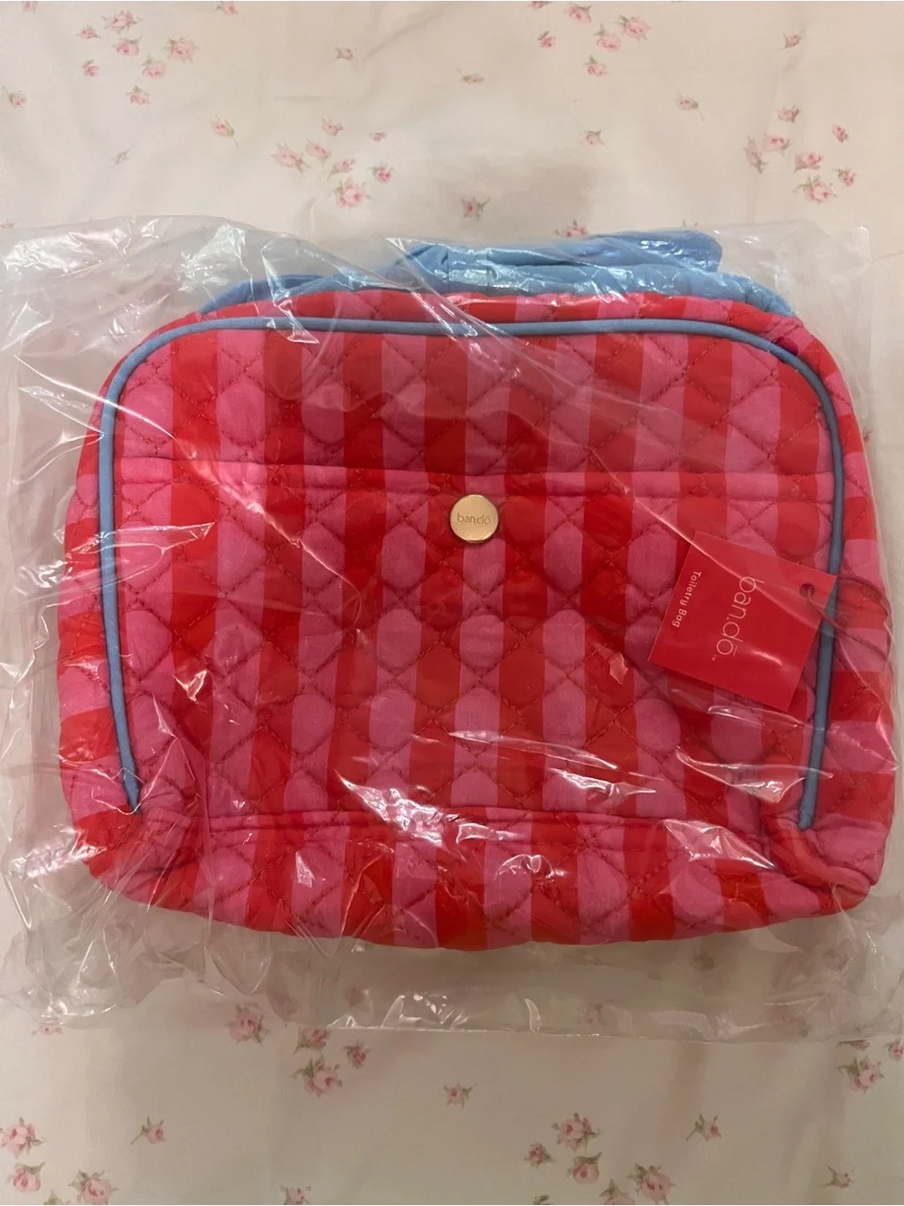 ban.do Quilted Pink & Red Toiletry Case